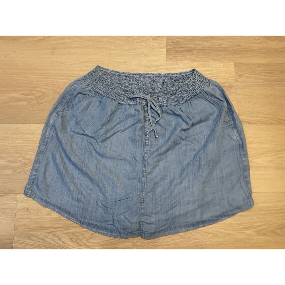 Cato Woman Chambray Shorts Size 22/24 NWT